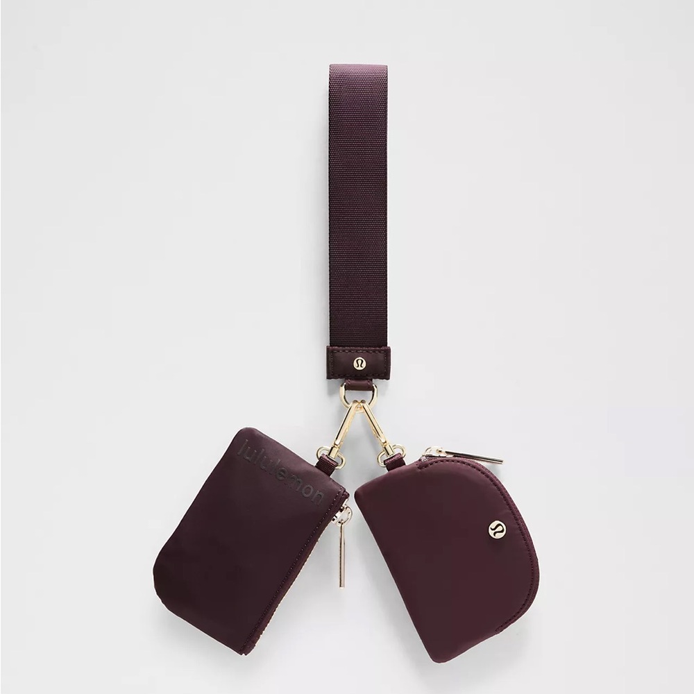 Lululemon Dual Pouch Wristlet in Black Plum/Goodnight Plum Dark Purple Plum